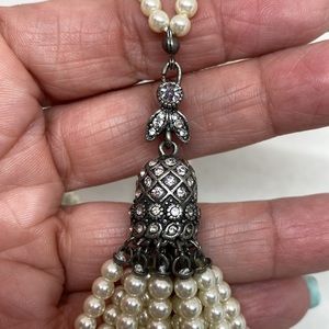 Beautiful faux pearl tassel necklace